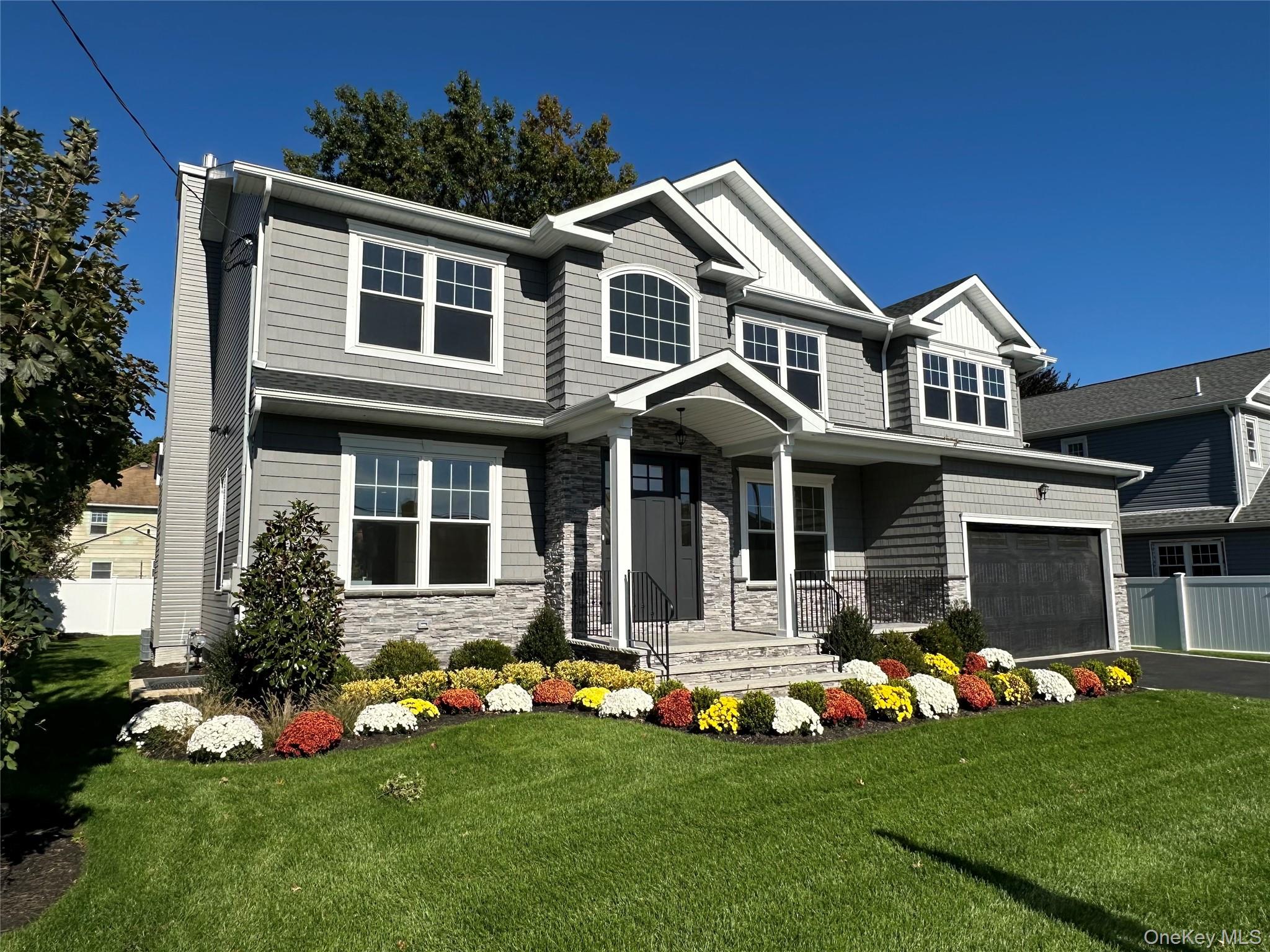 North Merrick, NY 11566, USA property photo