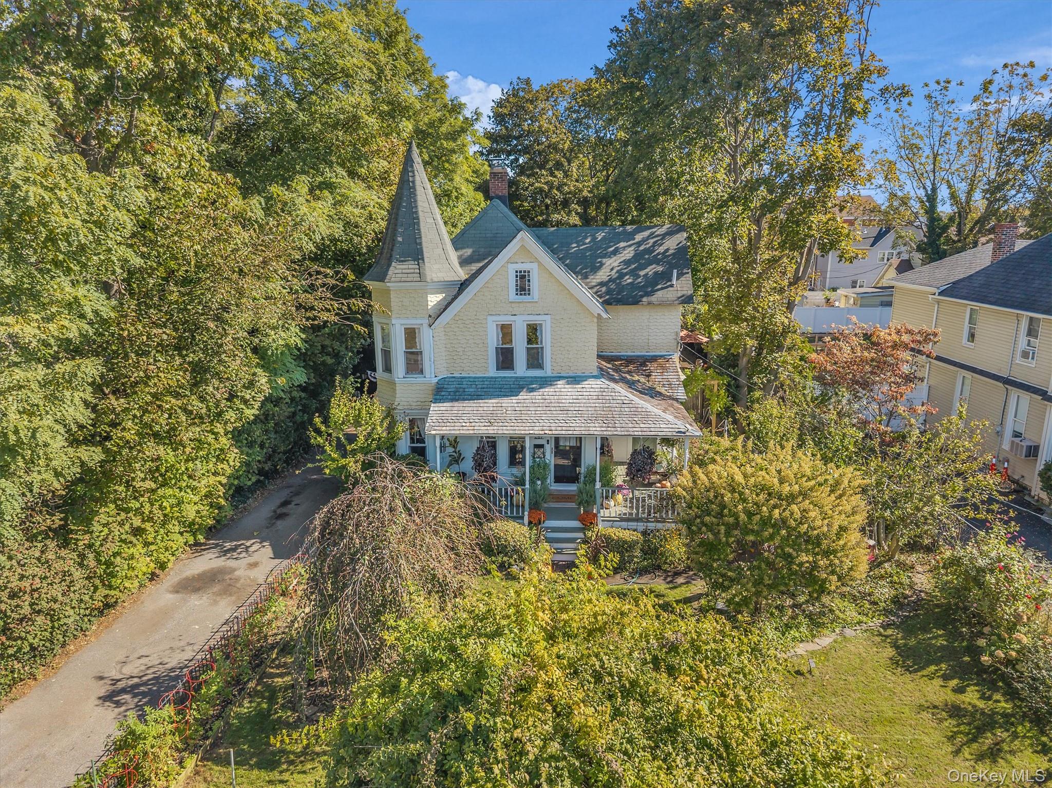 67 Jayne Ave, Patchogue, NY 11772, USA property photo