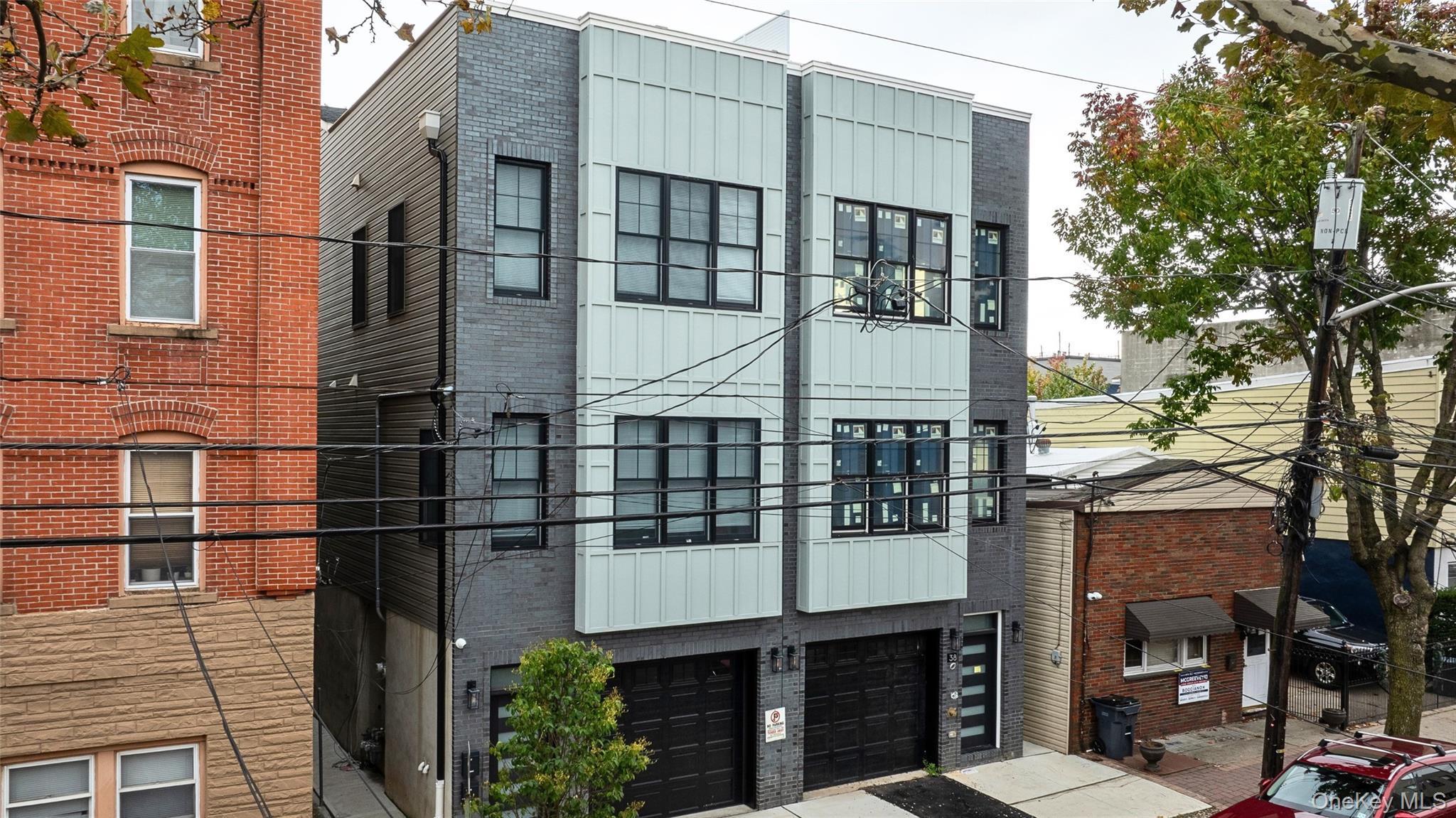40 Wright Ave, Jersey City, NJ 07306, USA property photo