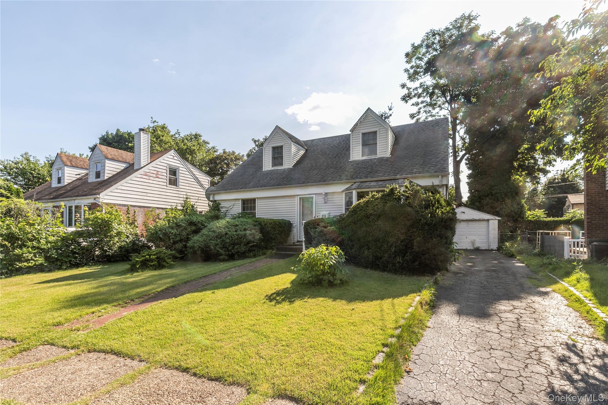 6 Grady Ct, Great Neck, NY 11023, USA property photo
