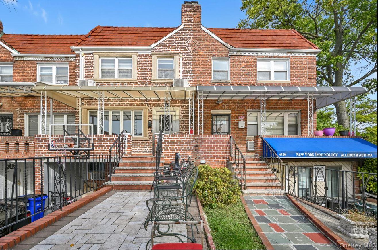 140-49 69th Ave, Flushing, NY 11367, USA property photo