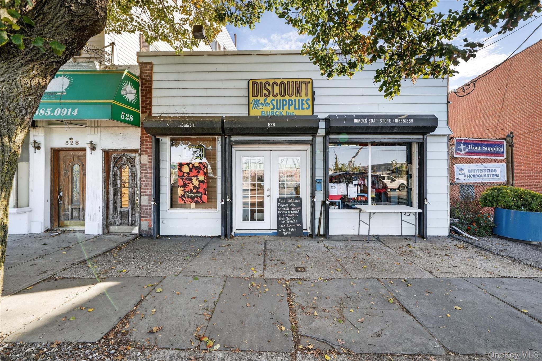 526 City Island Ave, Bronx, NY 10464, USA property photo