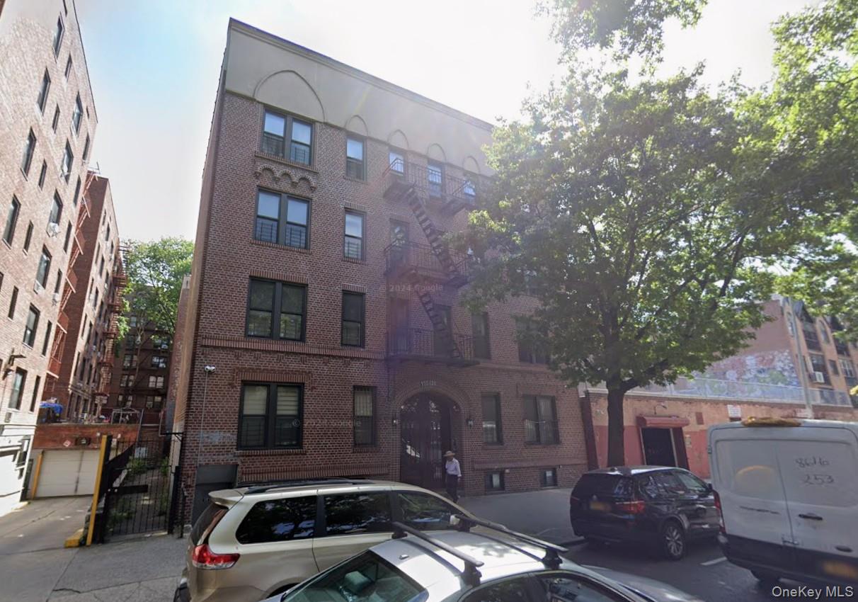 132-30 Sanford Ave, Flushing, NY 11355, USA property photo