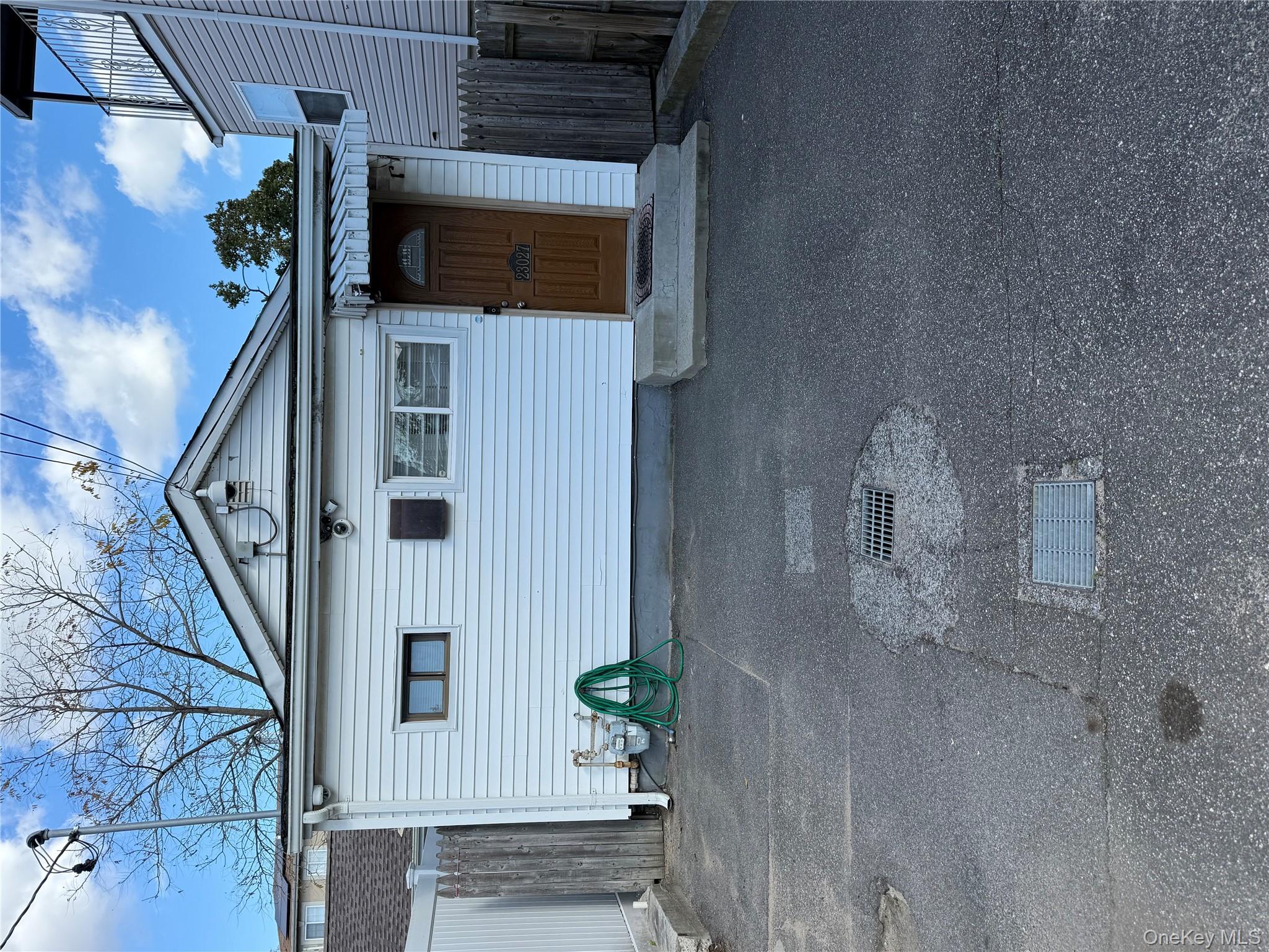 230-27 148th Ave, Springfield Gardens, NY 11413, USA property photo
