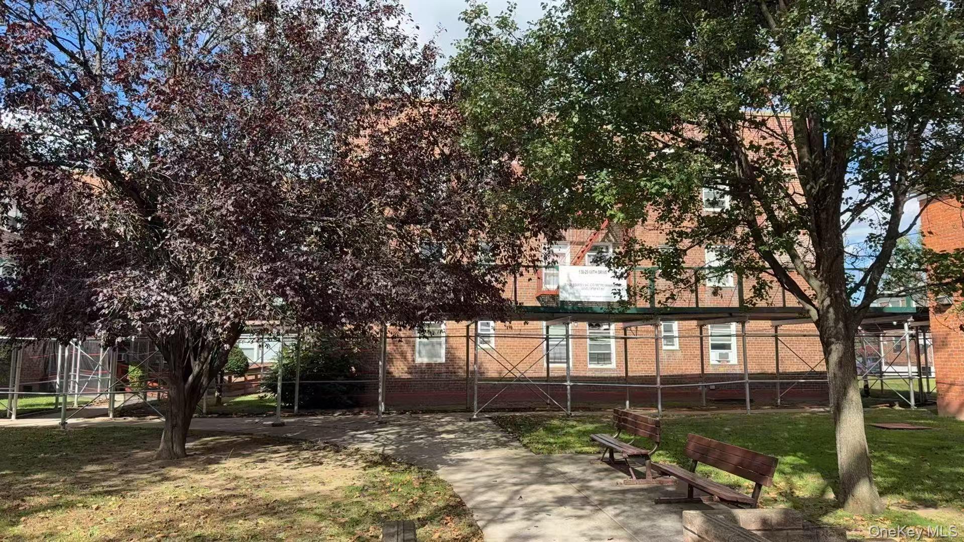 138-29 68th Dr, Flushing, NY 11367, USA property photo