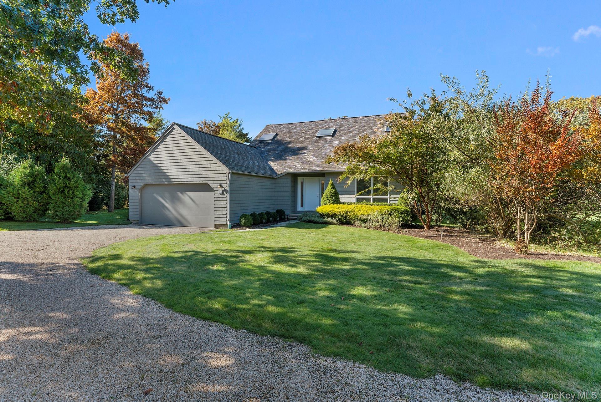 45 Huckleberry Ln, East Hampton, NY 11937, USA property photo