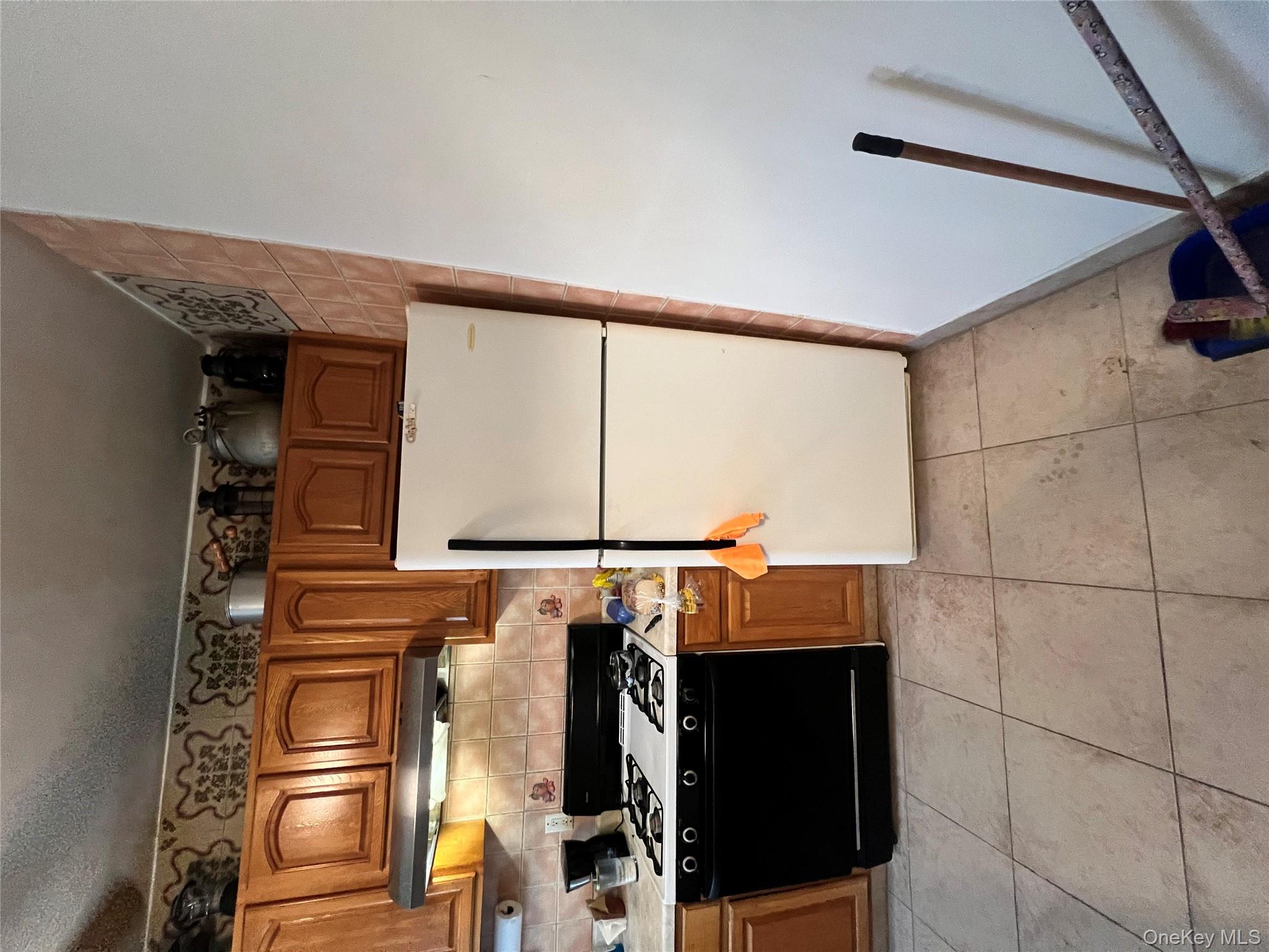829 Southern Blvd, Bronx, NY 10459, USA property photo