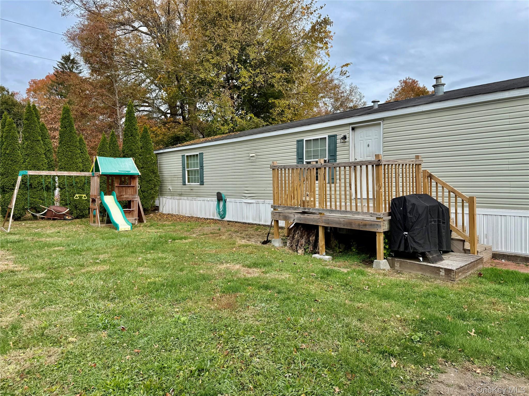 568 Gulliver Terrace, Walden, NY 12586, USA property photo