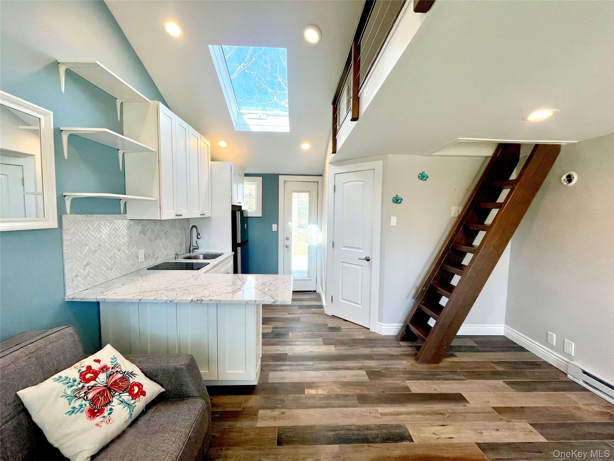 90 Springville Rd, Hampton Bays, NY 11946, USA property photo