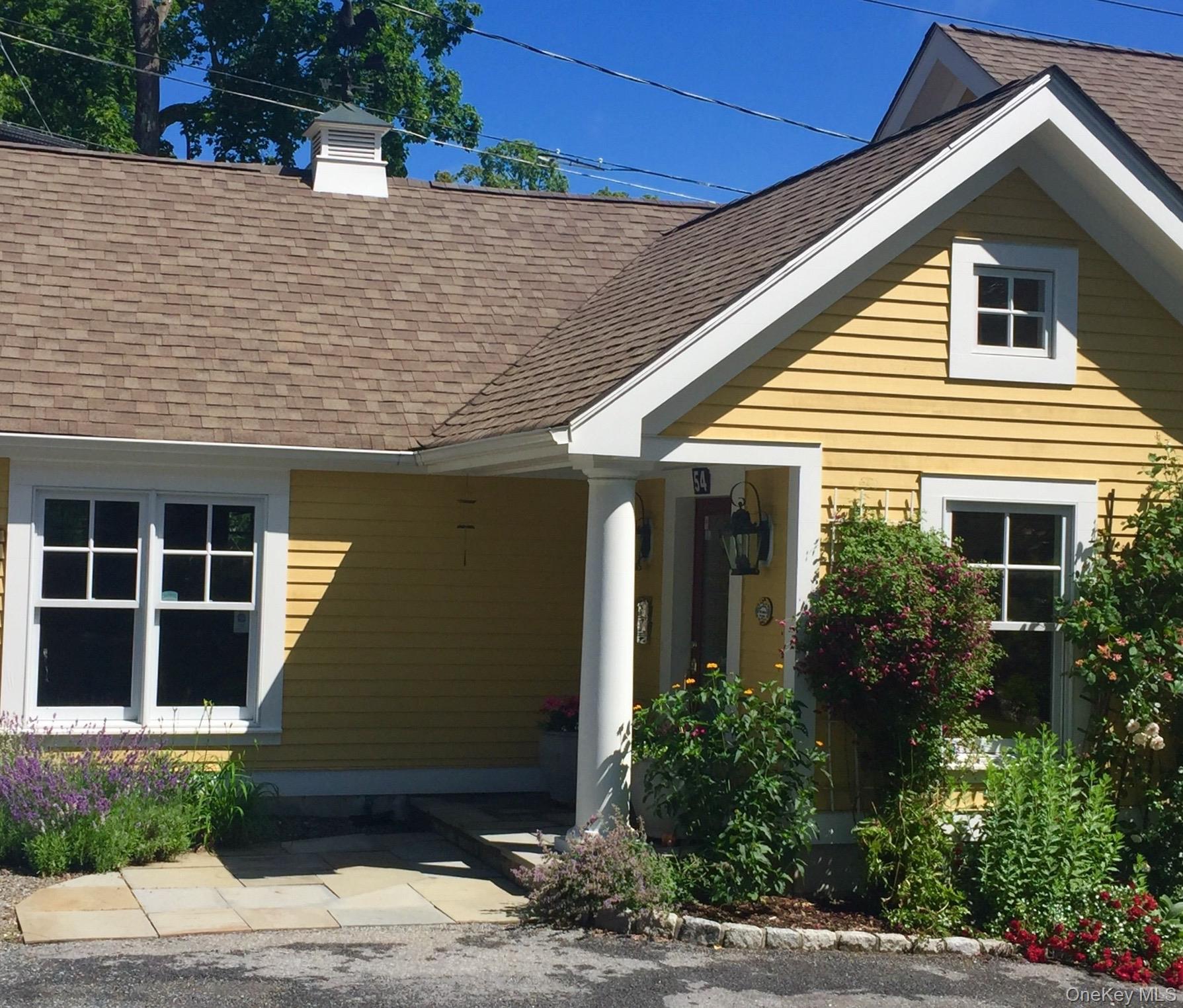 54 E Main St, Pawling, NY 12564, USA property photo