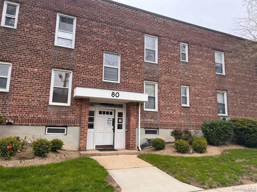 80 Gibson Blvd, Valley Stream, NY 11581, USA property photo