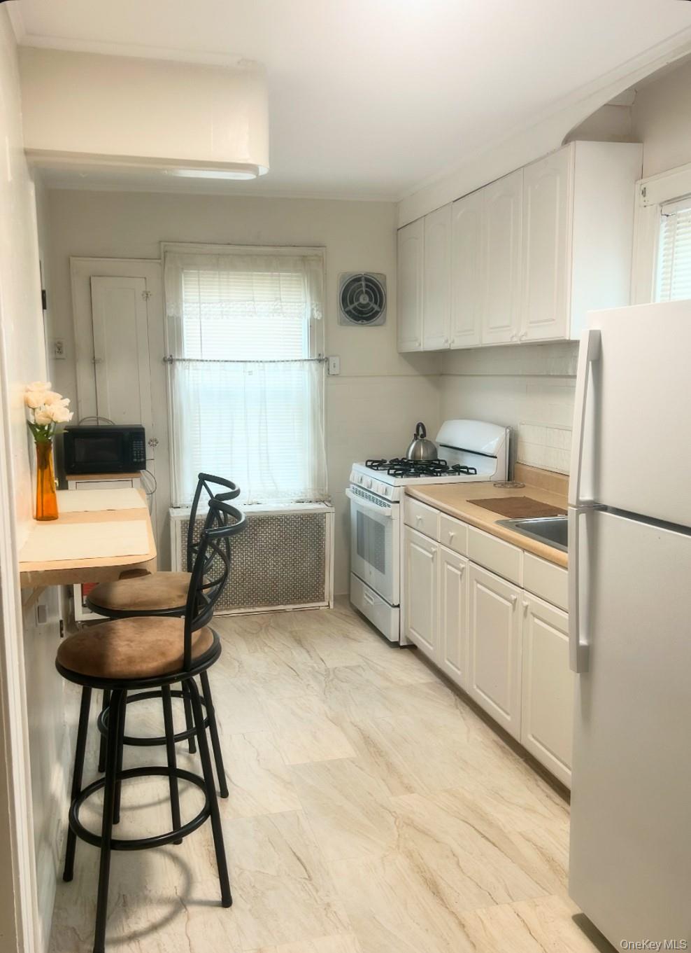 241-11 143 Avenue Unit 1fl Rosedale, NY 11422 property photo
