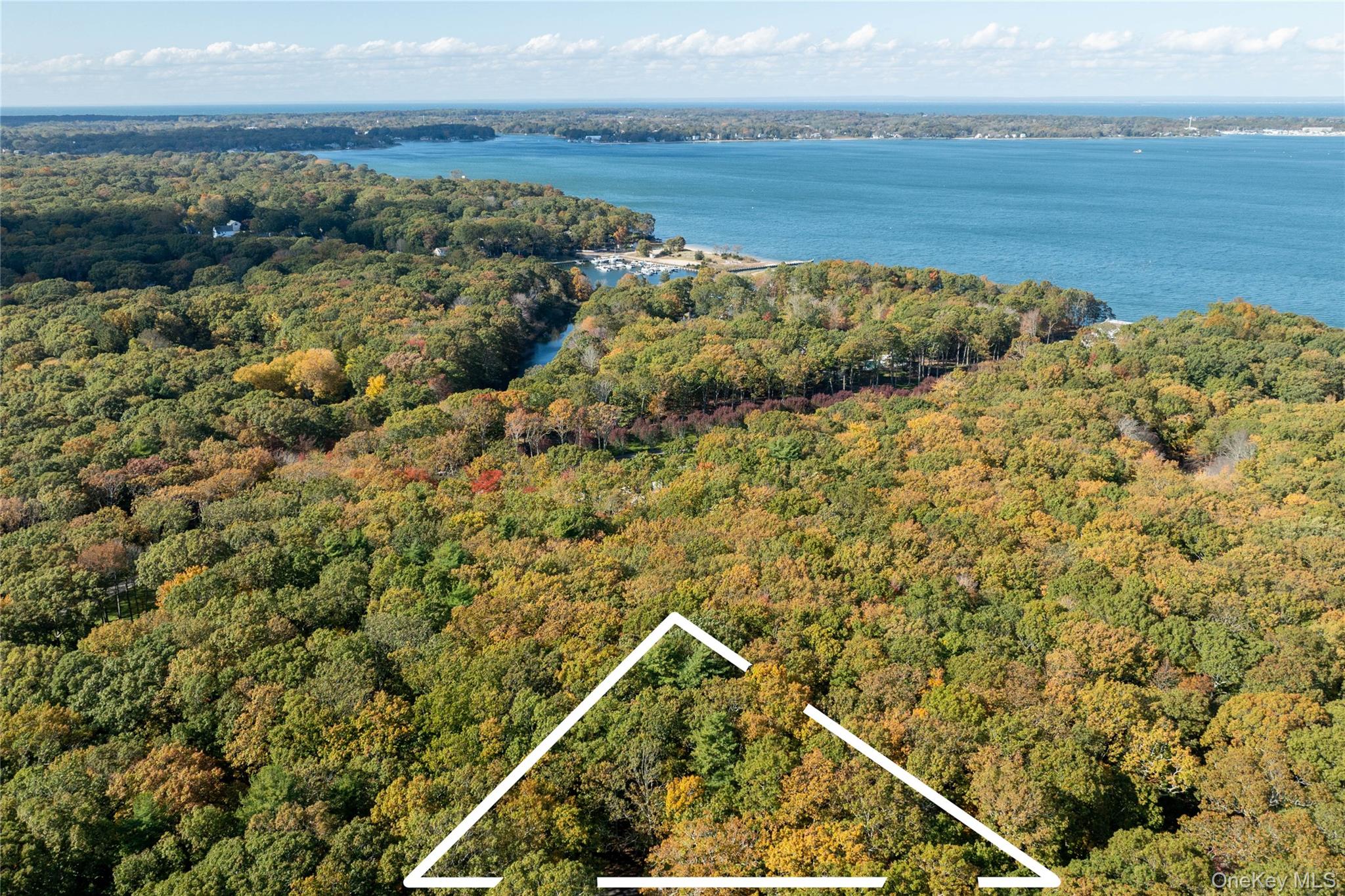 11195 N Bayview Rd, Southold, NY 11971, USA property photo