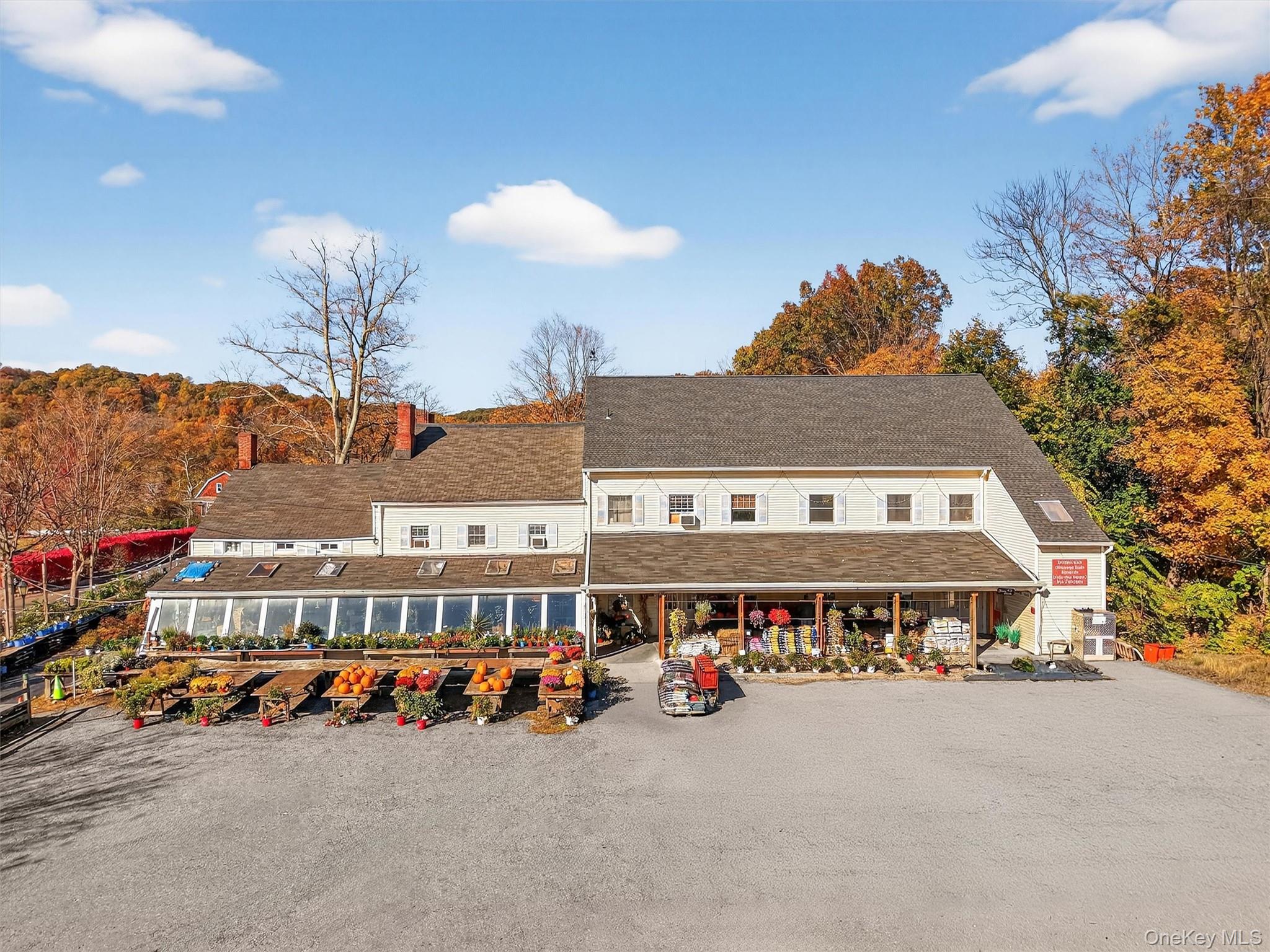 1062 Oregon Rd, Cortlandt Manor, NY 10567, USA property photo