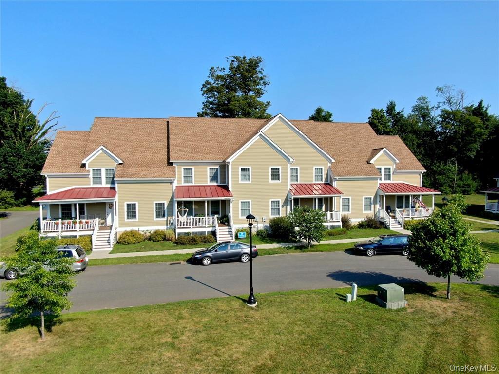 7472 S Broadway, Red Hook, NY 12571, USA property photo