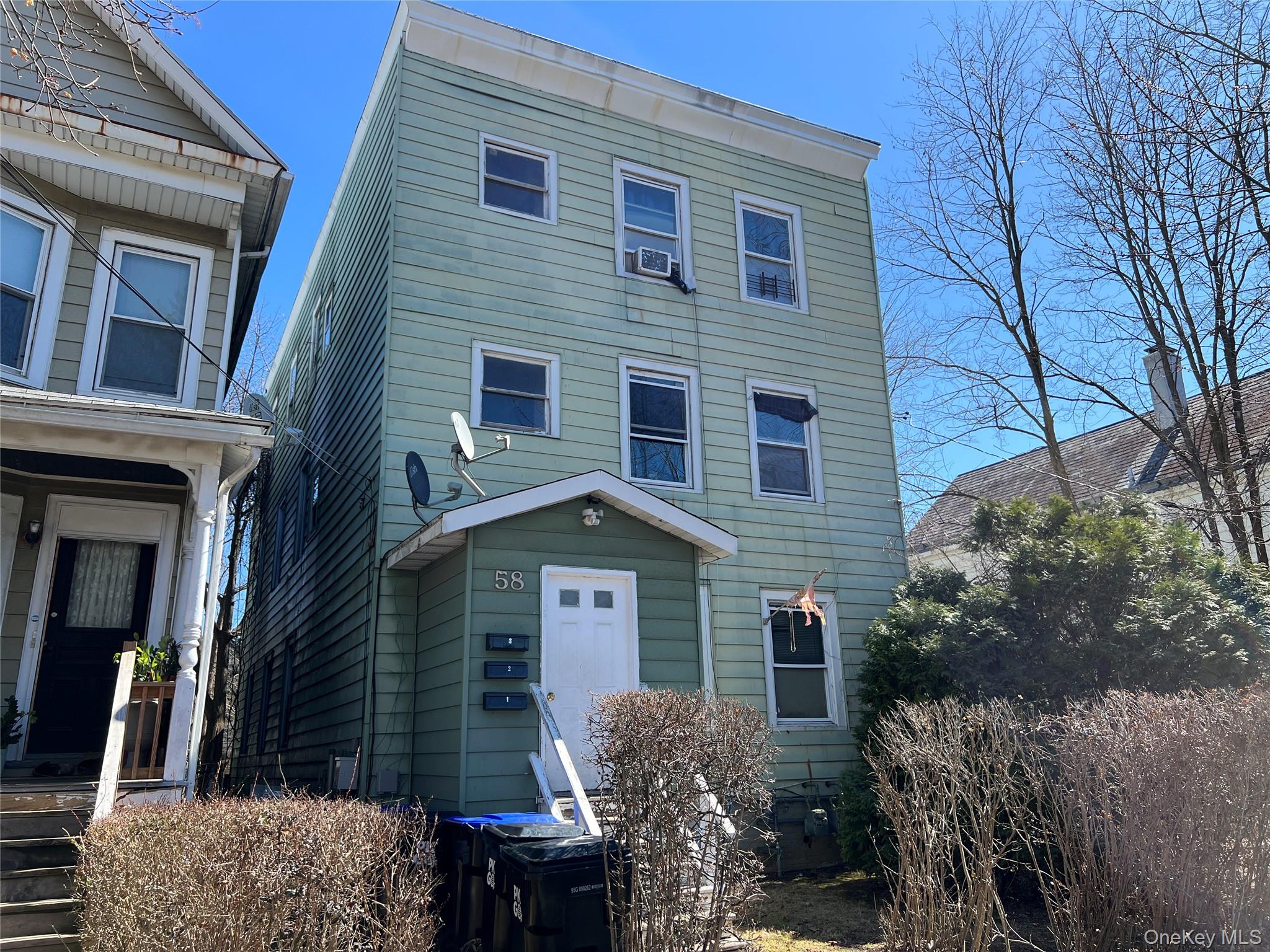 58 Lincoln Avenue Unit 2 Poughkeepsie, NY 12601 property photo