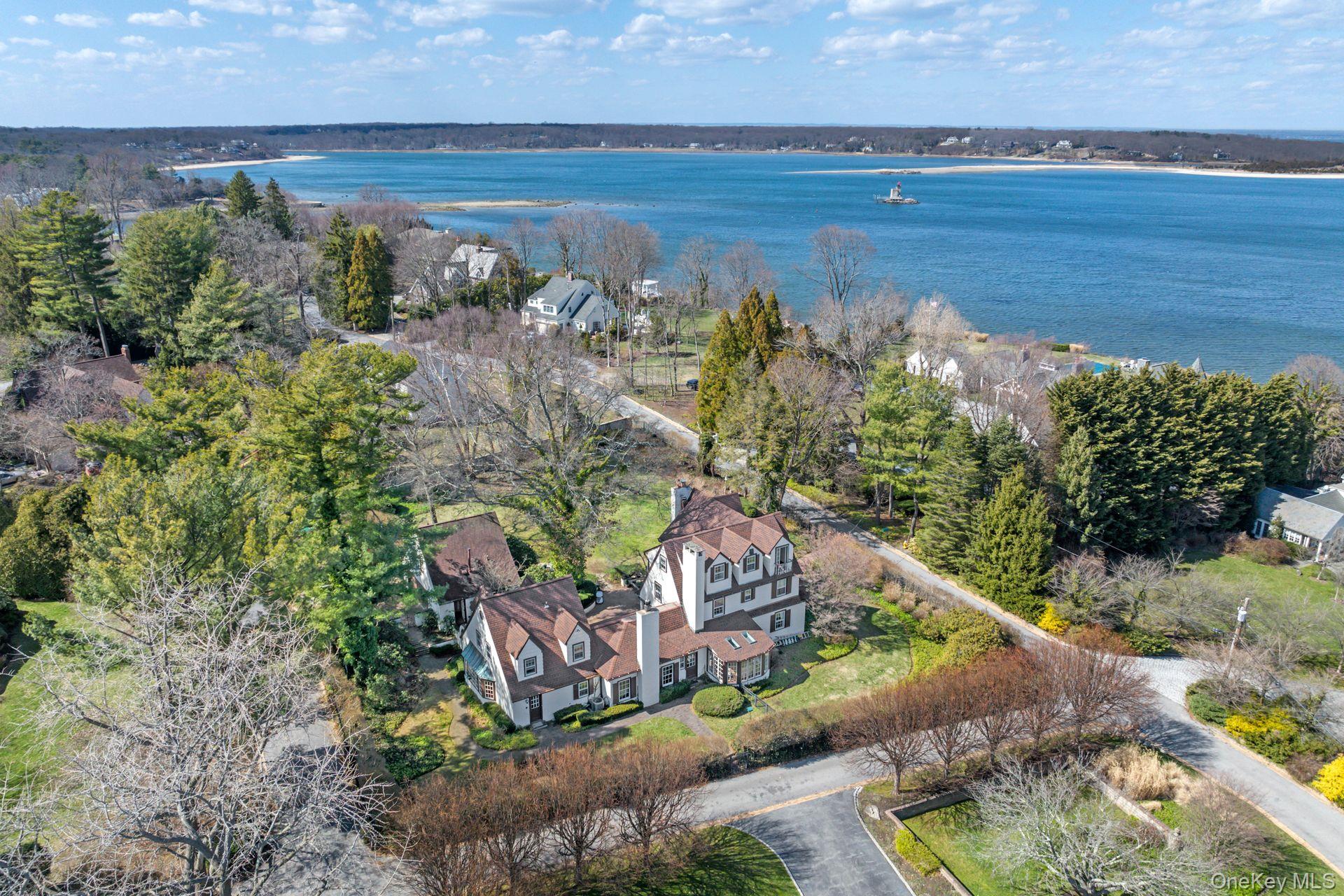 3 Wincoma Dr, Huntington, NY 11743, USA property photo