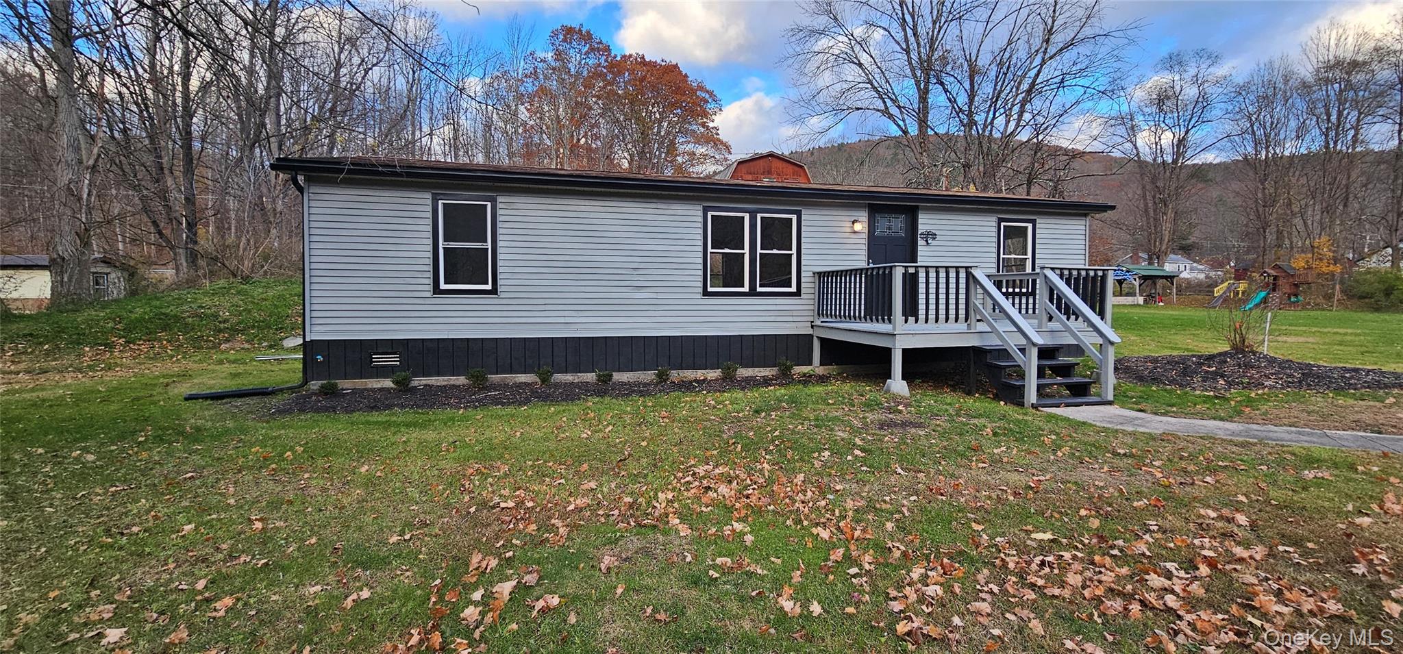 25 Railroad St, Long Eddy, NY 12760, USA property photo