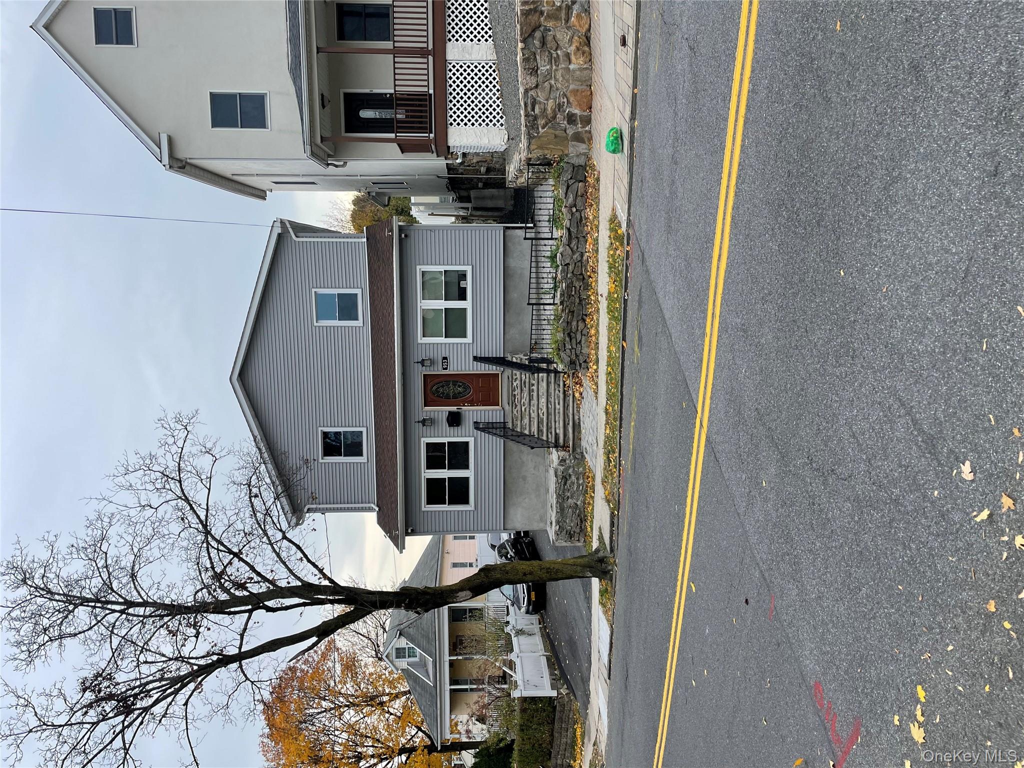 953 Mile Square Rd, Yonkers, NY 10704, USA property photo