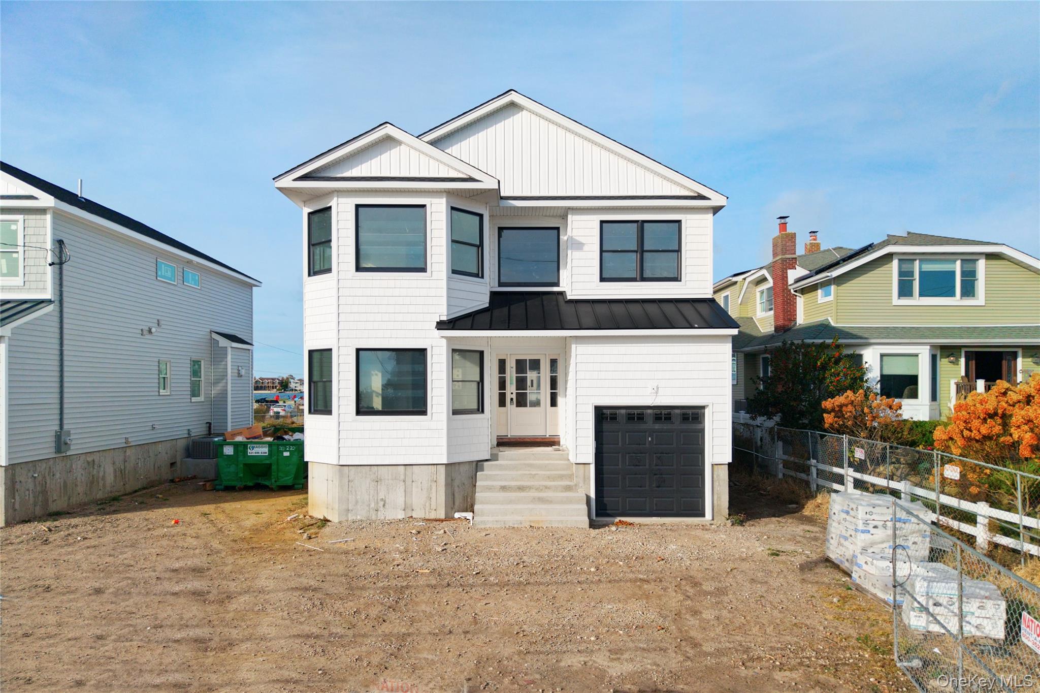 103 Clocks Blvd, Massapequa, NY 11758, USA property photo