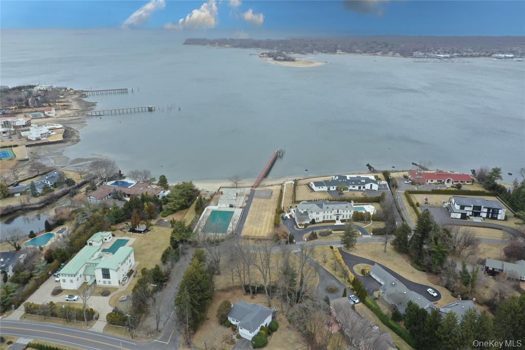 31 Harbour Rd, Kings Point, NY 11024, USA property photo
