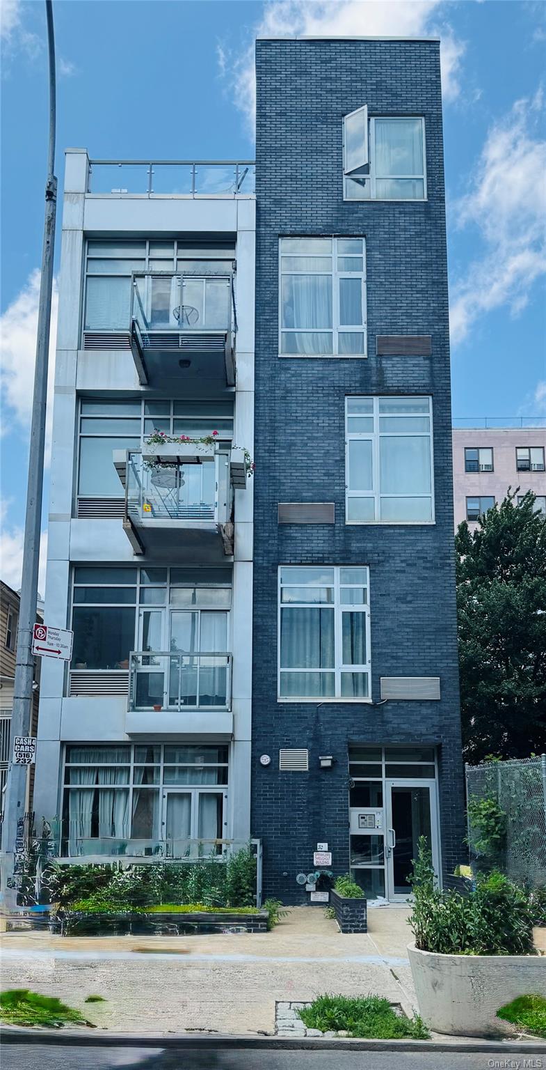 179 Monroe St, Brooklyn, NY 11216, USA property photo
