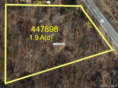 999 Violet Ave, Hyde Park, NY 12538, USA property photo