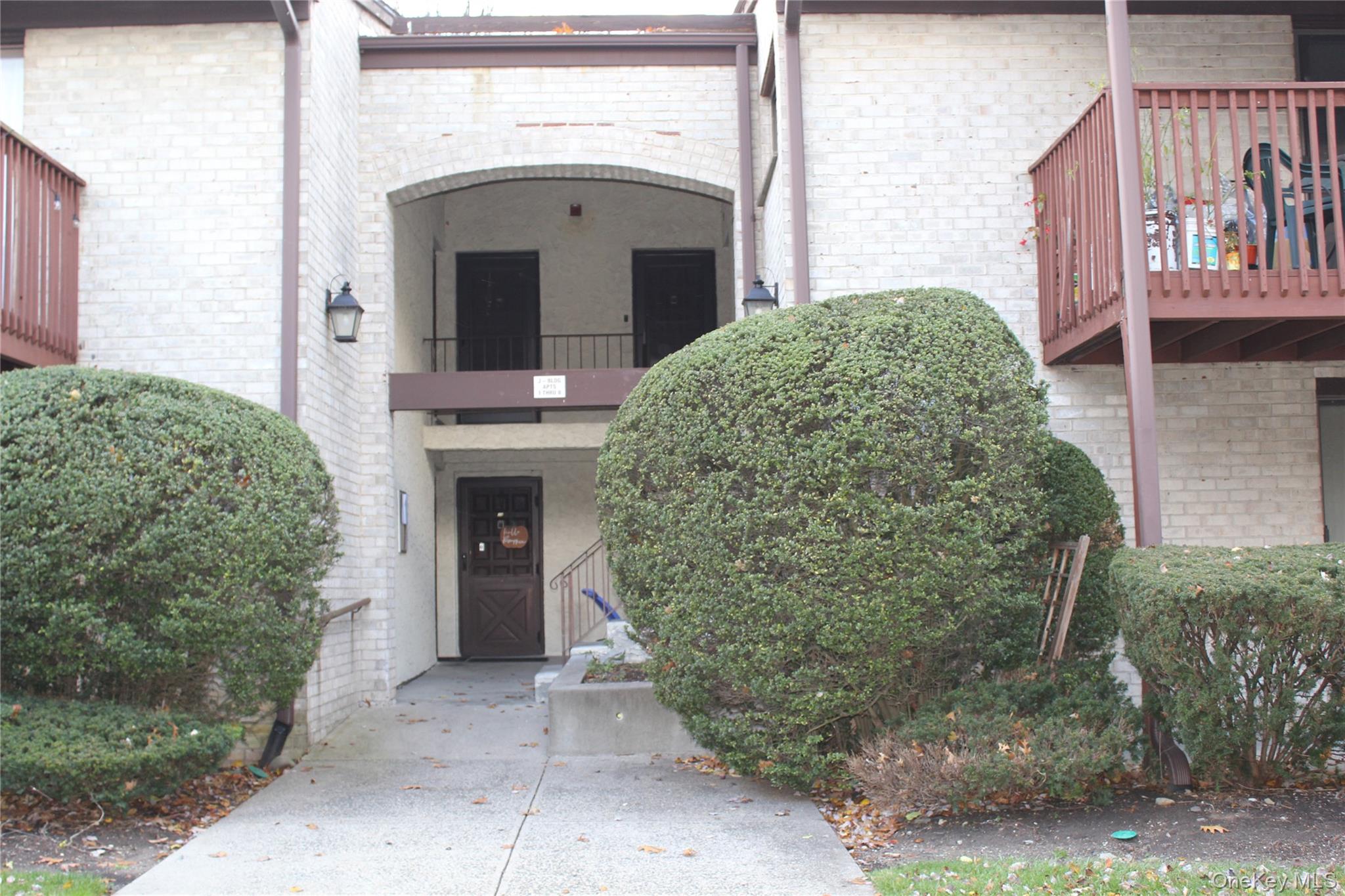 8 Secora Rd, Monsey, NY 10952, USA property photo