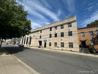 11 E Hawthorne Ave, Valley Stream, NY 11580, USA property photo