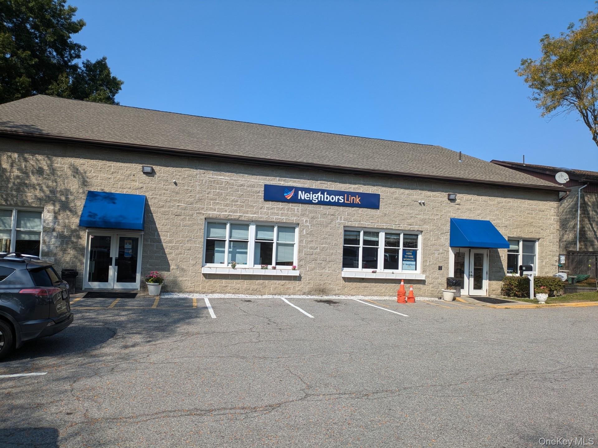 27 Columbus Ave, Mt Kisco, NY 10549, USA property photo