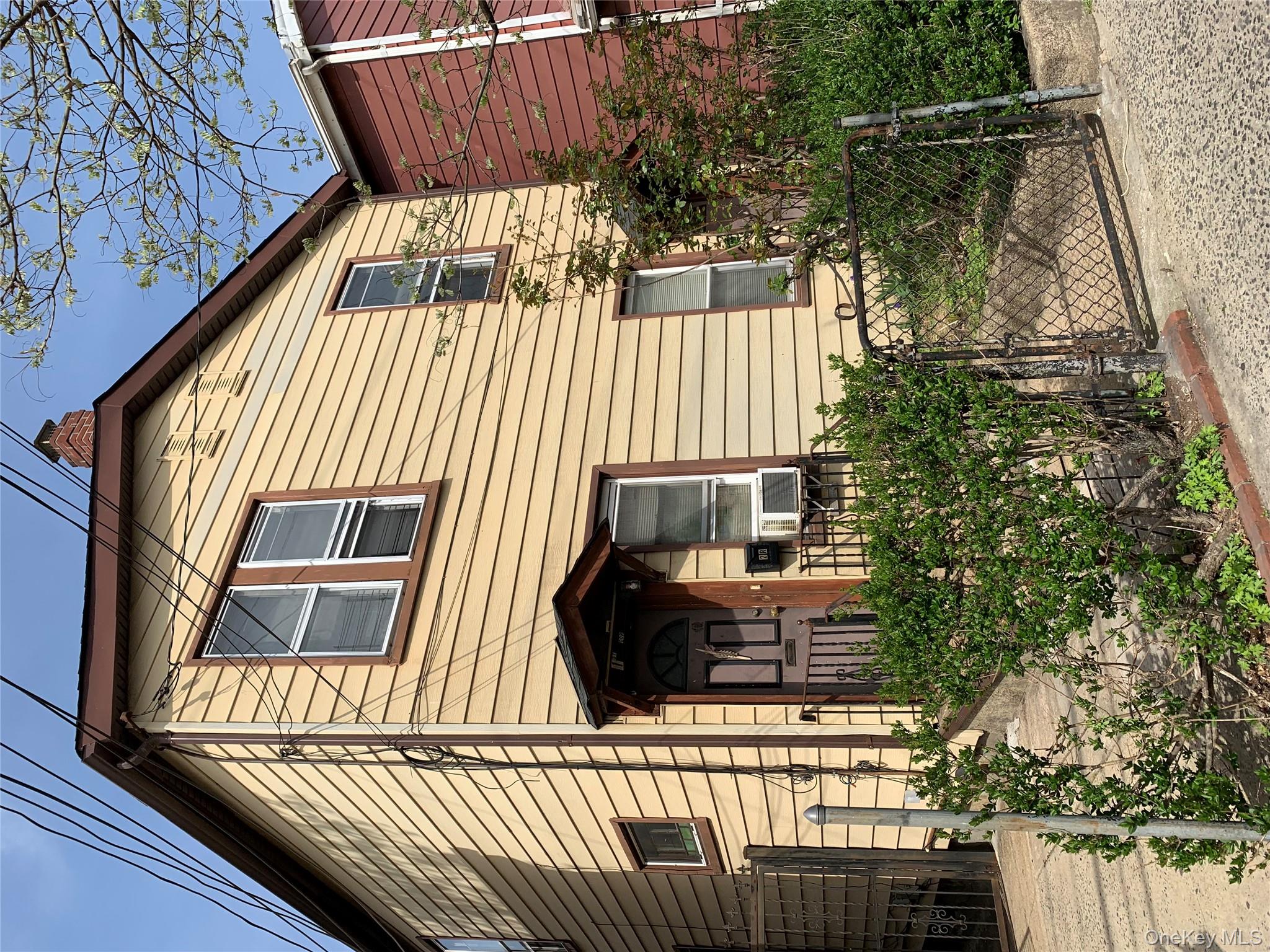 43-16 Junction Blvd, Flushing, NY 11368, USA property photo