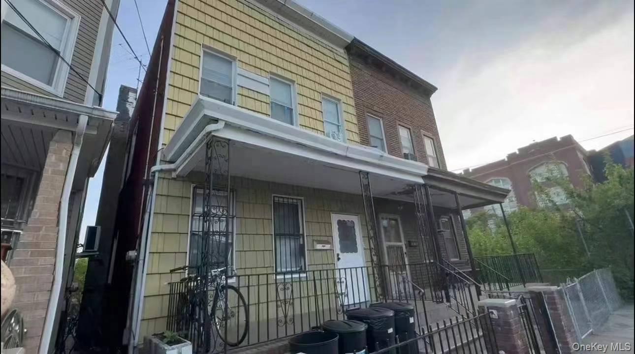 55-14 Van Cleef St, Corona, NY 11368, USA property photo