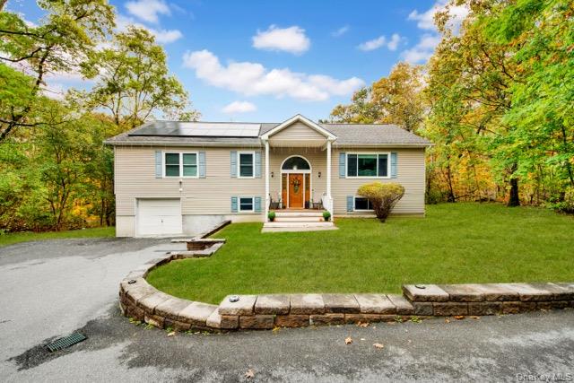 241 Overlook Rd, Poughkeepsie, NY 12603, USA property photo