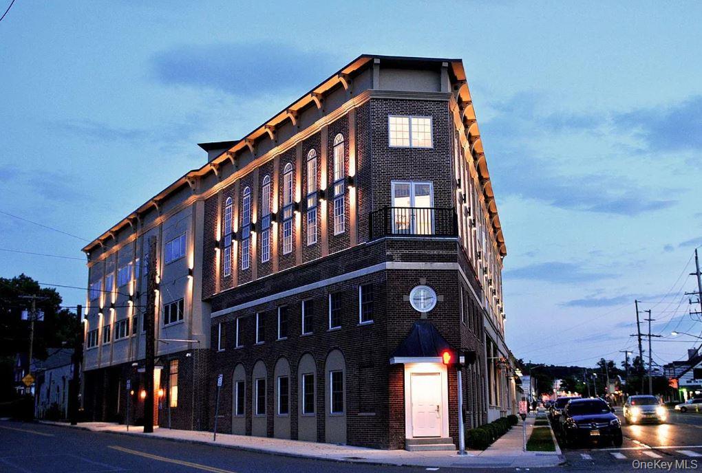 Huntington, NY, USA property photo