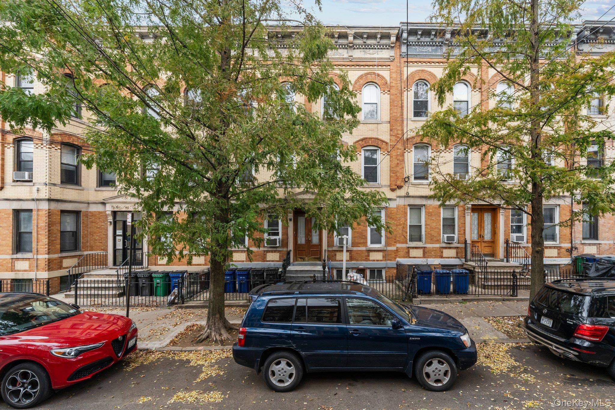 20-09 Palmetto St, Flushing, NY 11385, USA property photo