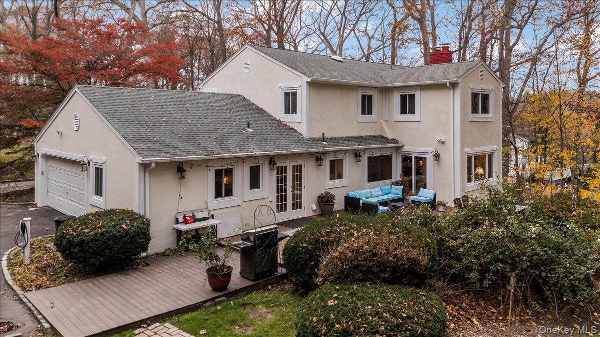 70 Avery Rd, Woodbury, NY 11797, USA property photo