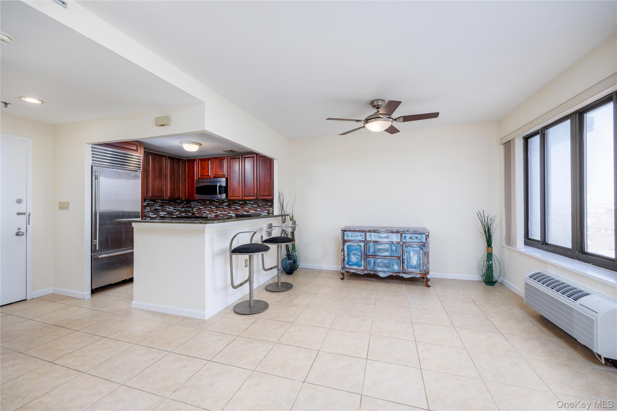 100 W Broadway Unit 6HH Long Beach, NY 11561 property photo