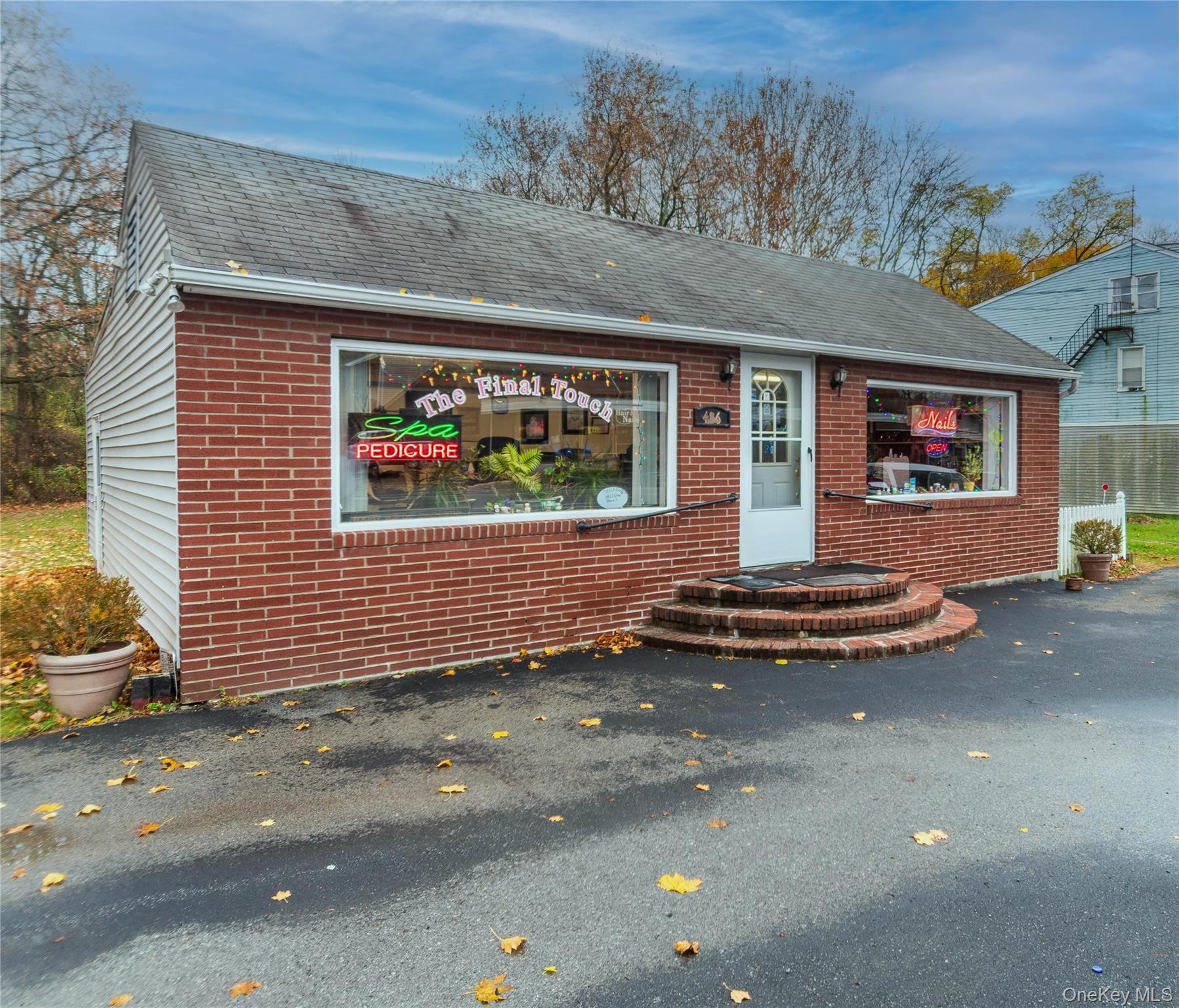 426 Violet Ave, Poughkeepsie, NY 12601, USA property photo