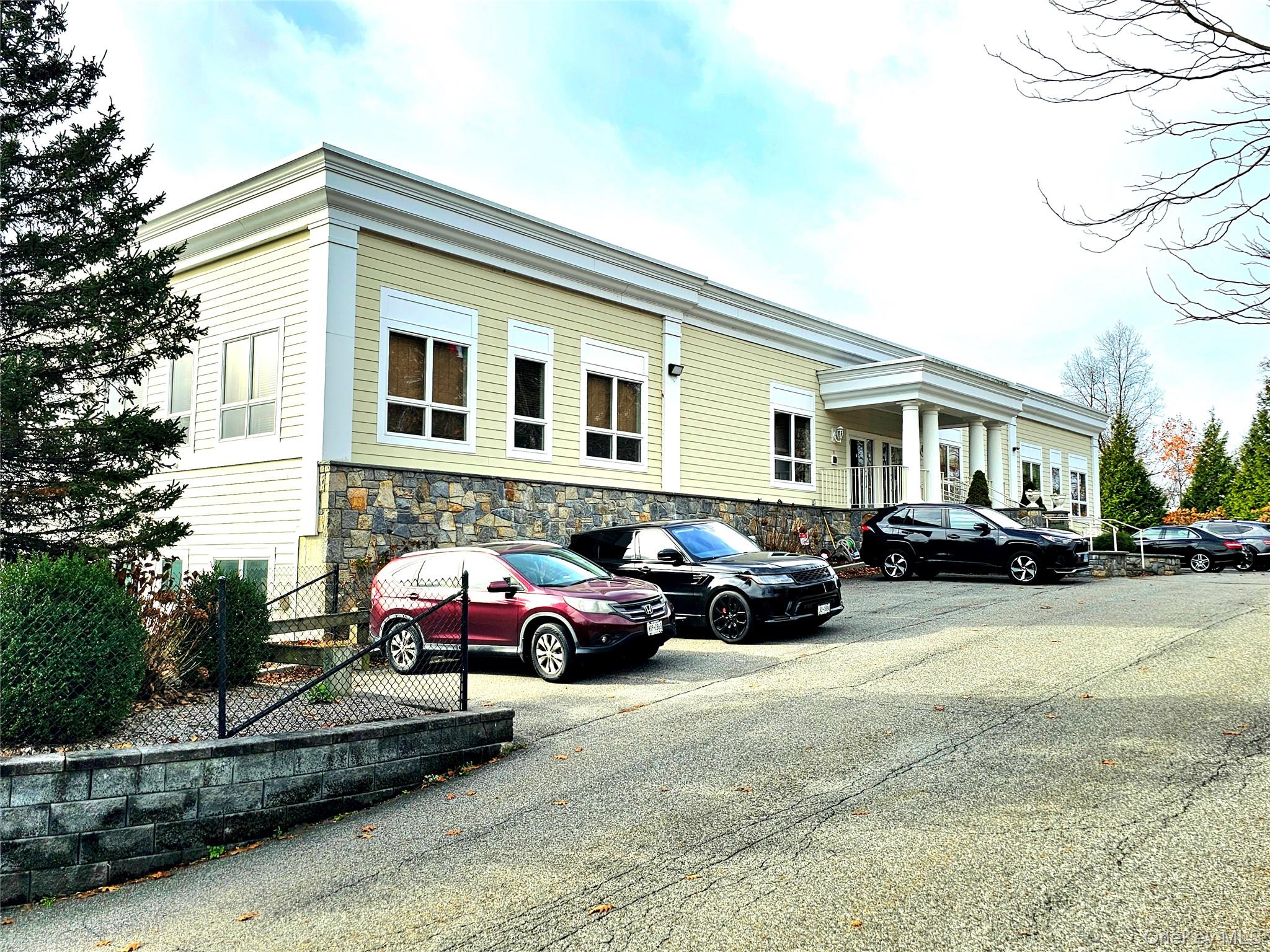 7 Sutton Pl, Brewster, NY 10509, USA property photo