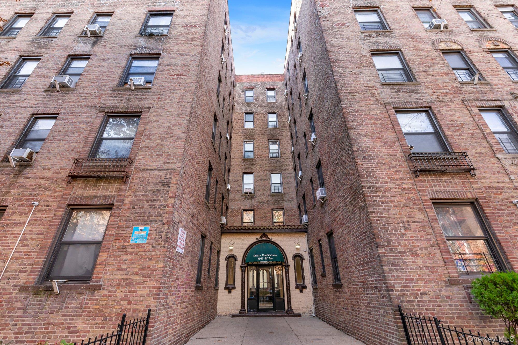 91-10 34th Ave, Jackson Heights, NY 11372, USA property photo