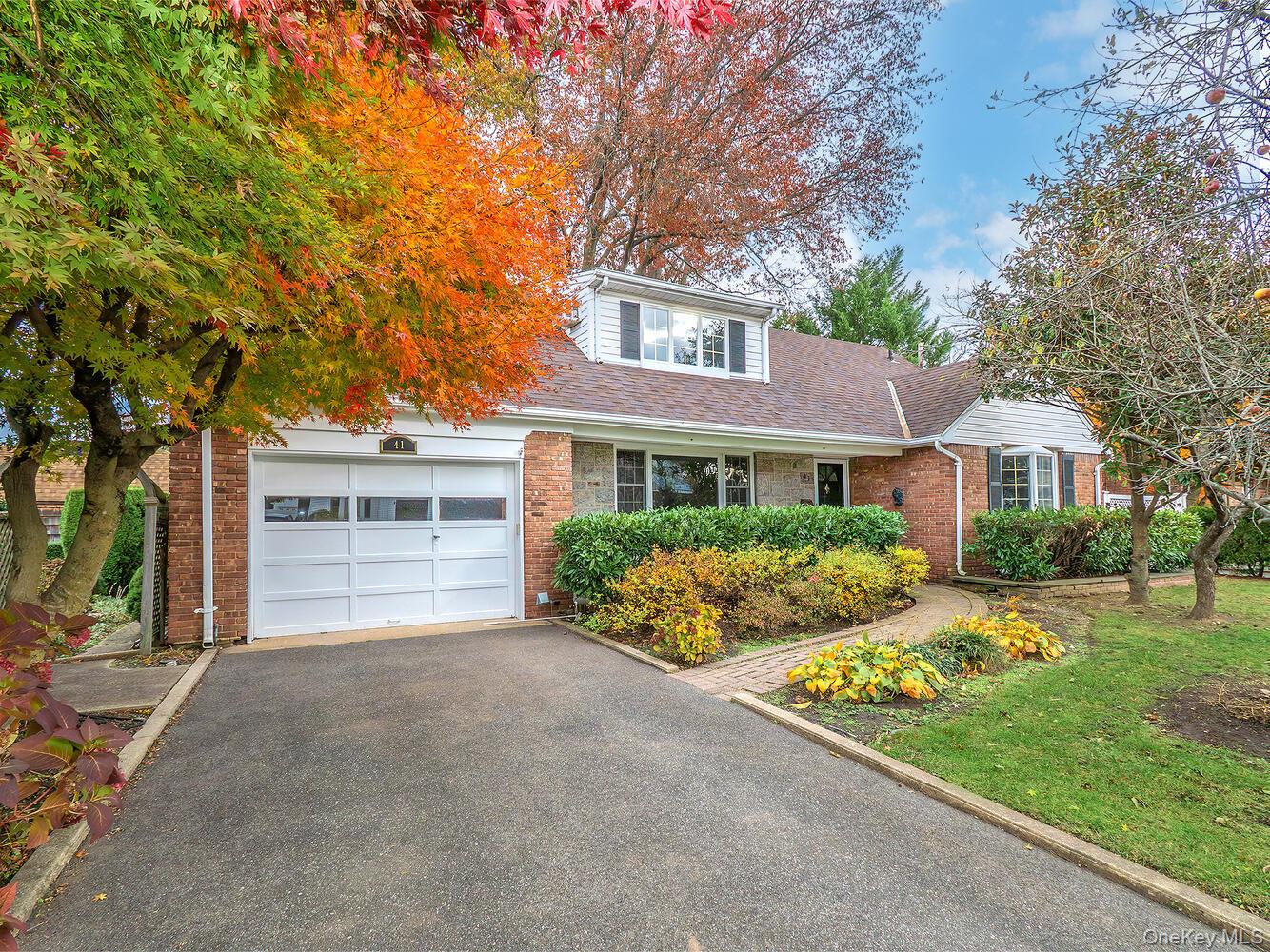 41 S 4th St, Locust Valley, NY 11560, USA property photo