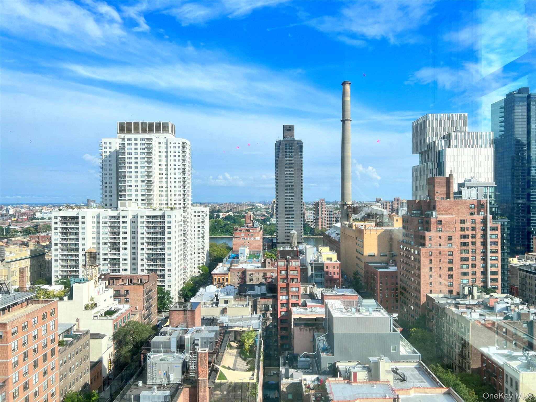 404 E 76th St, New York, NY 10021, USA property photo