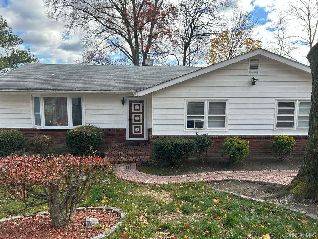41 Rockingchair Rd, White Plains, NY 10607, USA property photo