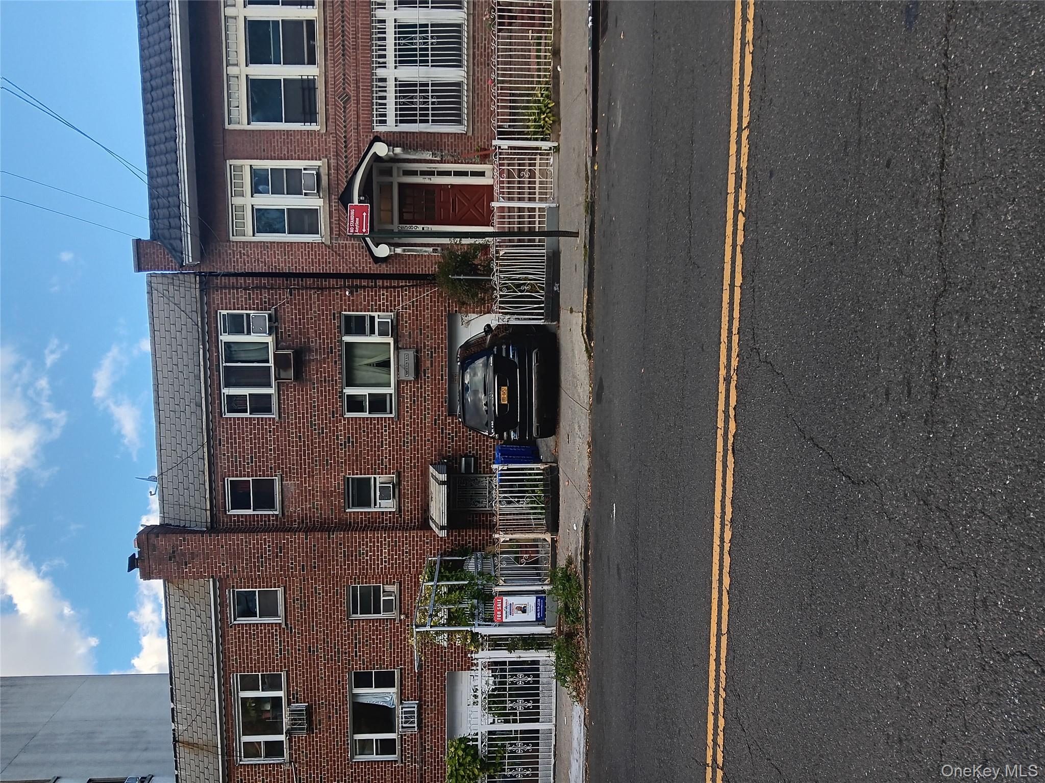 2587 Sedgwick Ave, Bronx, NY 10468, USA property photo