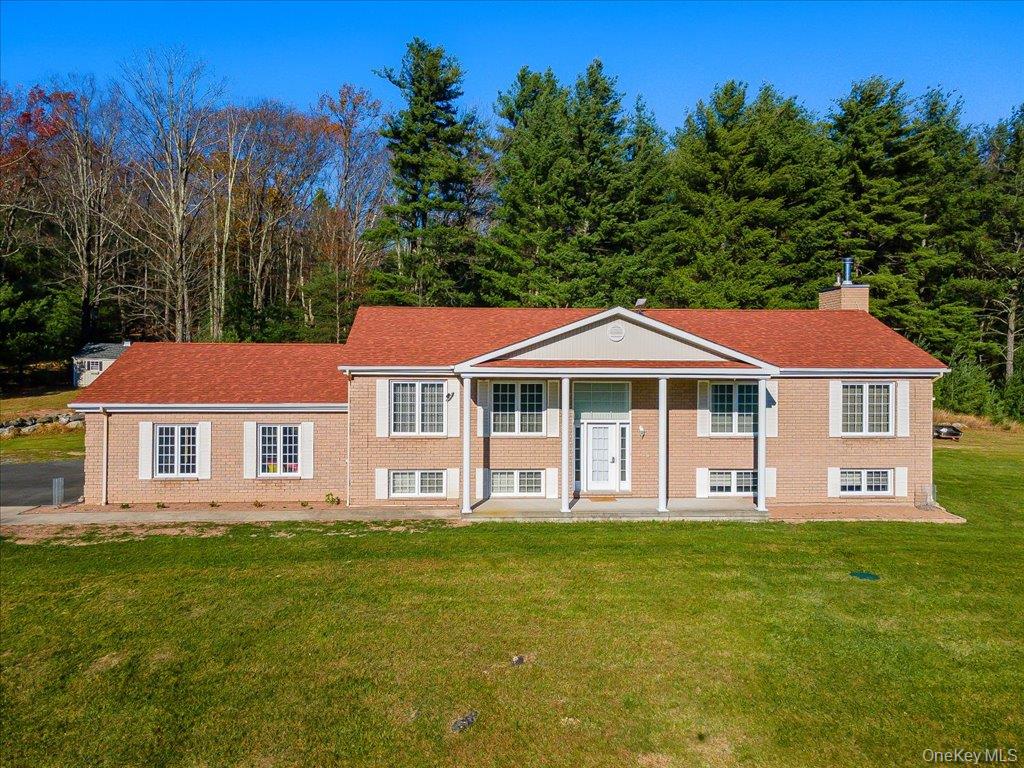 236 Budd Rd, Wurtsboro, NY 12790, USA property photo