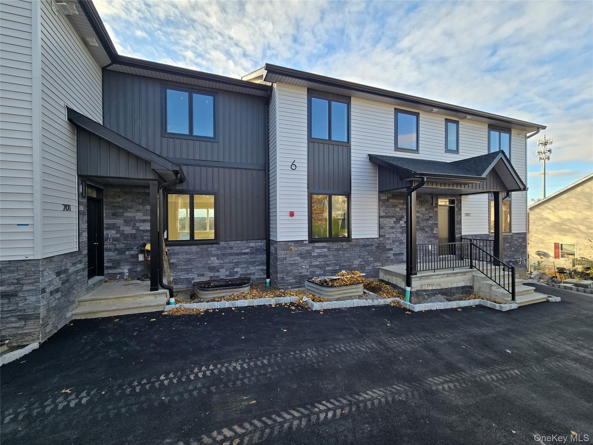 6 Milla Ln, Spring Valley, NY 10977, USA property photo
