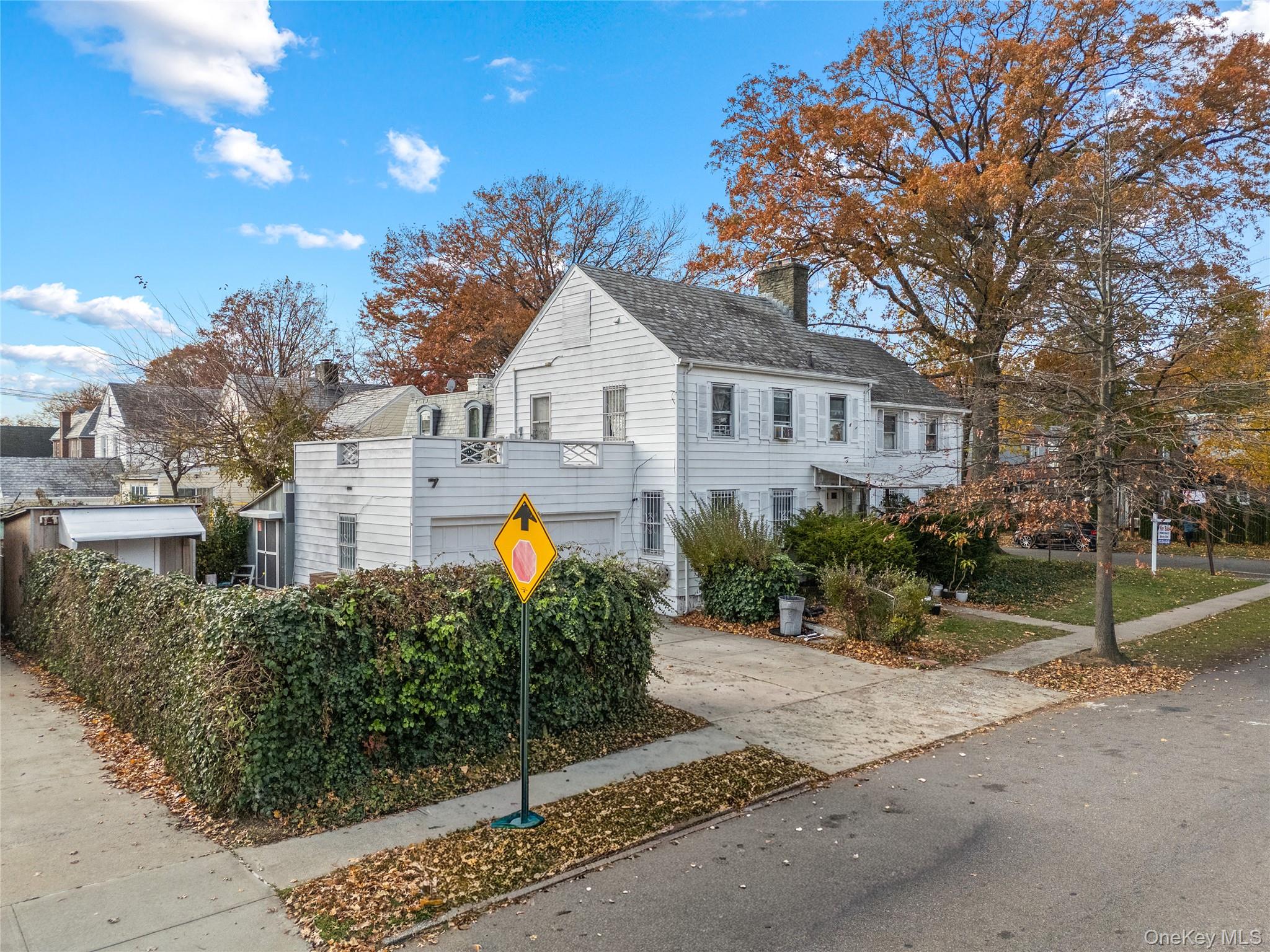 52-06 Bowne St, Flushing, NY 11355, USA property photo