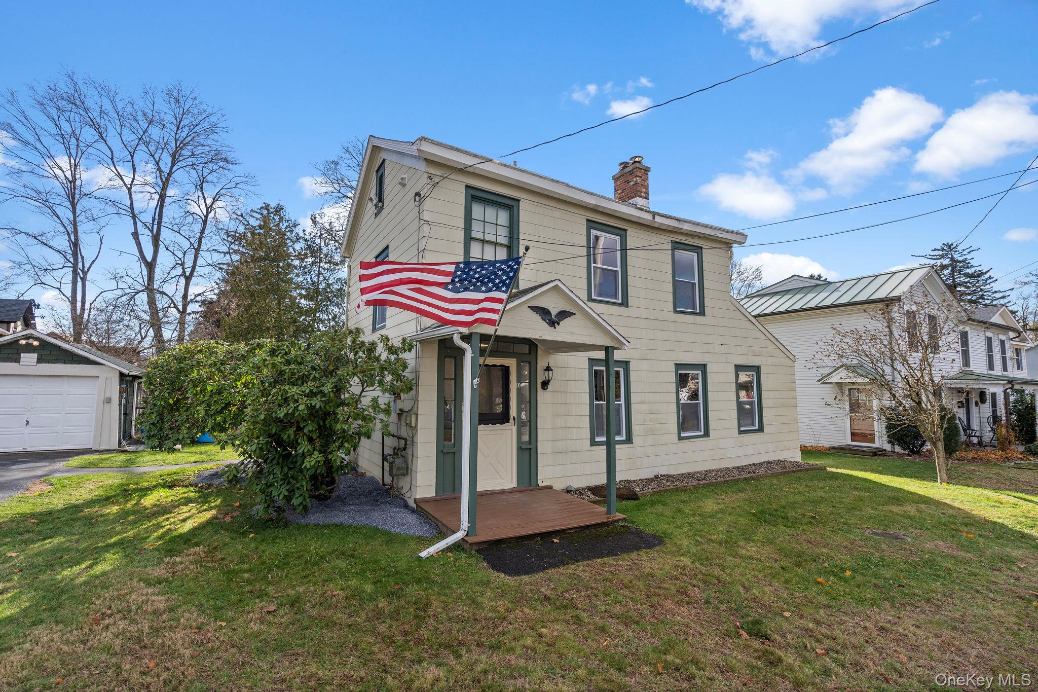 10 Albertson St, Hyde Park, NY 12538, USA property photo