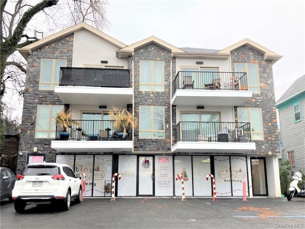 360 Van Duzer St, Staten Island, NY 10304, USA property photo