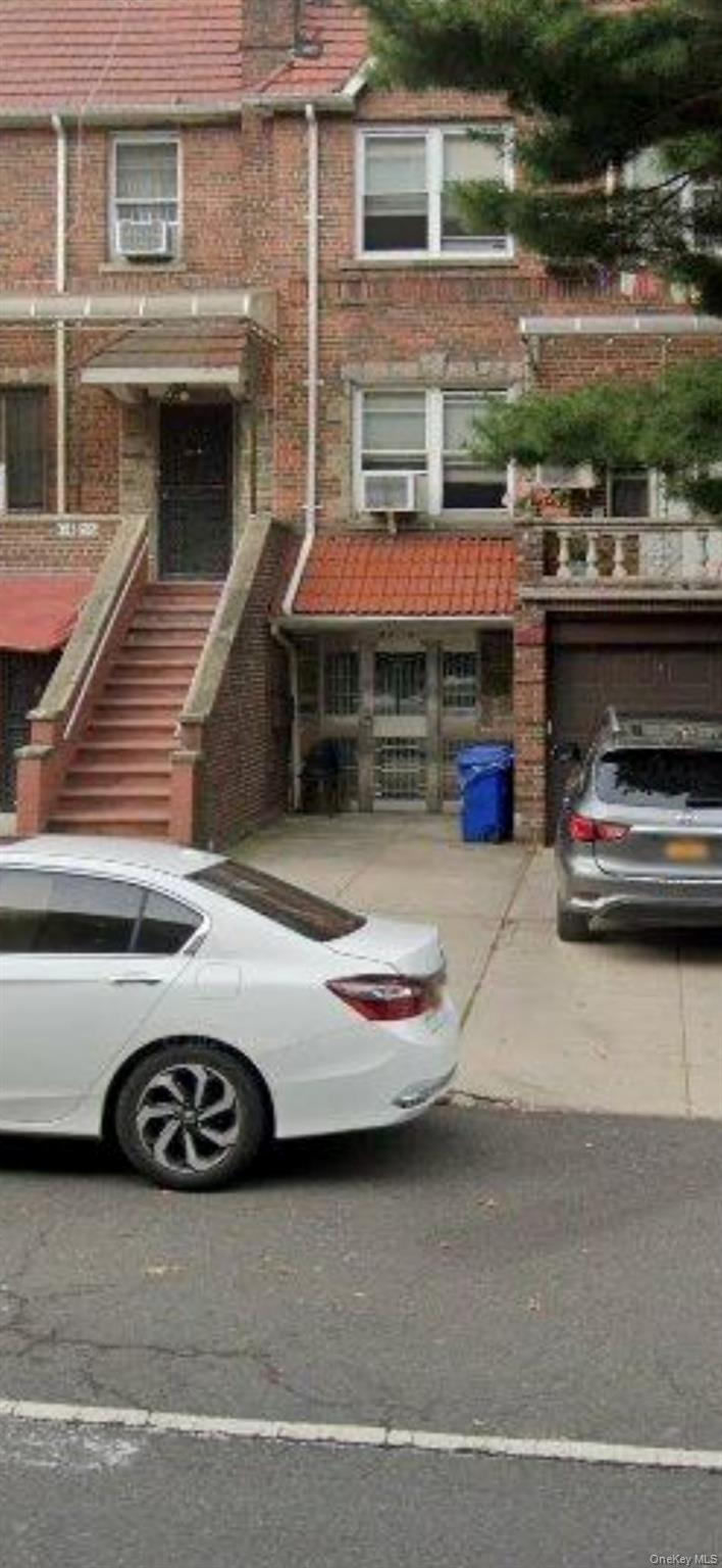 64-14 99th St, Flushing, NY 11374, USA property photo